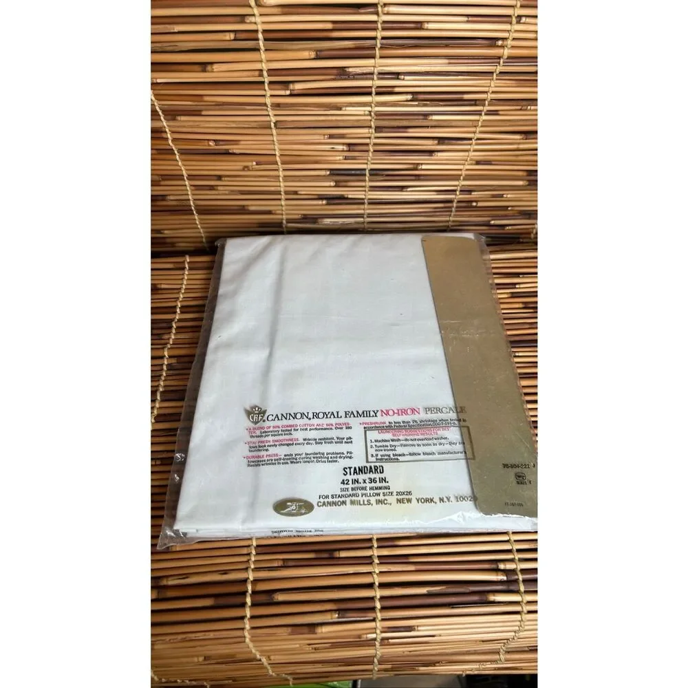 Cannon Royal Family Vintage Standard Pillowcases (2) NIP White